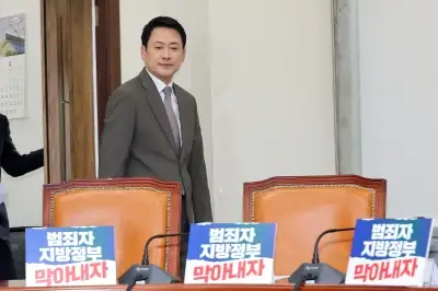 thumbnail - 선수 선발 속도 안 나는 국민의힘 ‘1일 1 잡음’…與는 16곳 중 10곳 확정