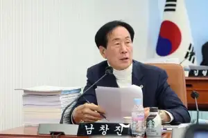 thumbnail - 남창진 서울시의원, 송파실벗뜨락 보수 공사 서울시 예산 6억원 확보