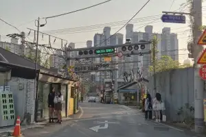 thumbnail - 청·일·미군 주둔한 이방인의 길… 이젠 세계인 찾는 ‘K감성의 길’