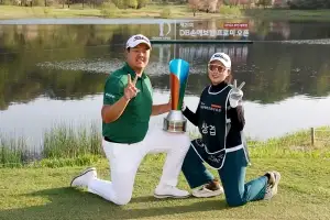 thumbnail - 10년 만에 두 번째 우승 품은 이상엽