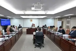 thumbnail - 서울시의회 마약 퇴치 위한 예방 교육 특별위원회, 마약 확산 방지 위한 법령 개정 촉구하며 1년간 활동 마무리