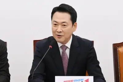 thumbnail - 국힘 지지율 15%, 창당 후 최저…장동혁 “해당 행위 후보자는 즉시 교체”