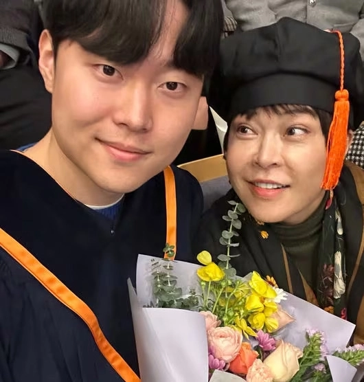 조혜련, 아들도 취업난 현실 “AI 세상 되더니 안 뽑아…40군데 탈락”