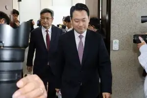 thumbnail - 장동혁, 지방선거 전 사퇴 요구 일축…“당당하게 평가받겠다”