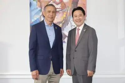 thumbnail - 장동혁 만난 美의원 “친중 좌파 이재명 정부, 쿠팡 공격” …현대차·삼성 들먹