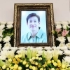 변영주 “이선균, 내 편 같았던 배우…검경 평생 용서 못 할 것”