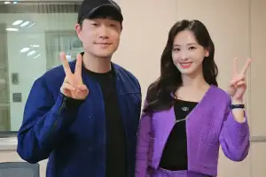 thumbnail - ‘14살 차이’ 배성재♥김다영, 결혼 1년만에 별거? “밤마다 이상한 일 벌어져”