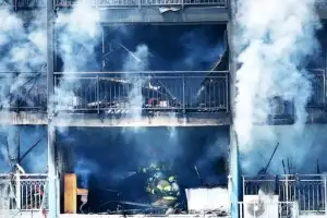 thumbnail - ‘자욱한 연기’ 의왕 아파트 화재 현장