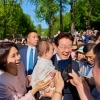 thumbnail - 어린이 “힘든데 대통령은 왜 하세요?” 대통령 “힘들어도 해야지, 공부처럼!”