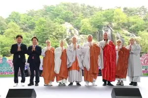 thumbnail - 김용일 서울시의원, 서대문구 조계종 연합 봉축음악회 참석