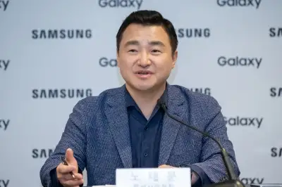 thumbnail - 노태문, 삼성전자 7억원어치 추가 매수… 보유액 326억원
