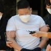 thumbnail - ‘남편 약물소주 살인미수’ 女직원·女관장 구속… “둘은 어떤 사이?” 질문엔