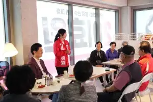 thumbnail - 이효원 서울시의원, 마포구 제2선거구 출마 본격화… 개소식 성황리 개최
