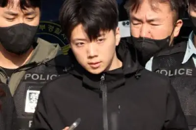 thumbnail - ‘여고생 흉기 살인’ 장윤기 검찰 송치