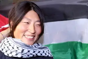 thumbnail - ‘석방’ 활동가 2명 이스라엘서 귀국…“구타로 귀 잘 안들려”