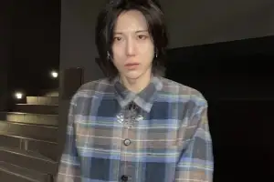 ‘일베’ 용어 쓰고 “불편하면 나가”…논란된 유명 아이돌