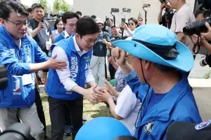 thumbnail - 정원오 “민간·공공병행” vs 오세훈 “규제 풀어 공급 압도”