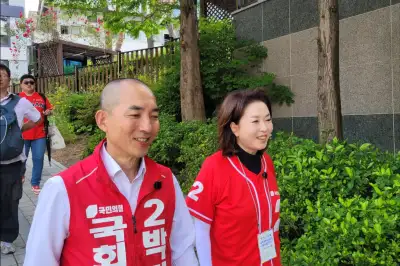 thumbnail - 부산서 또 ‘오빠’ 논란…김민전 “그런 적 없다”