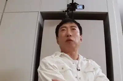 thumbnail - 레전드 예능 ‘무한도전’ 재결합? “개인적으로…” 박명수, 입 열었다