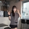 곰팡이집 살며 알바하던 여배우, 가게 폐업에
