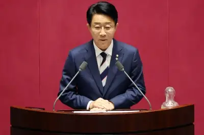 thumbnail - 조정식, 국회의장 당선…“국민통합·효능감 있는 정치 구현하겠다”