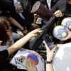 女 핸드볼 선수에 “양말 벗겨야”…경찰 “신원 특정, 수사 착수”
