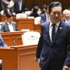 thumbnail - 선거 책임론에 ‘정권은 짧다’ 발언까지… 불 붙은 ‘명청 대전’