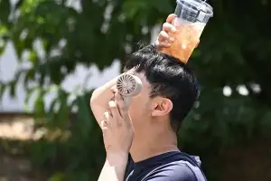 thumbnail - ‘더위야 물렀거라’