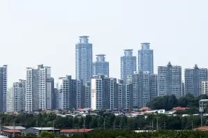 thumbnail - 한 주 새 2% 뛴 동탄 집값… ‘반도체 벨트’ 규제지역 묶이나