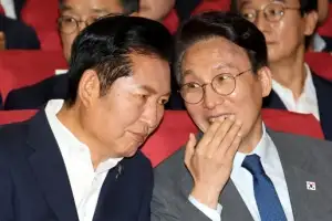 thumbnail - 대화하는 김민석·정청래