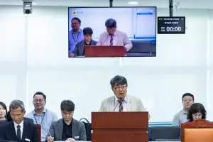thumbnail - 김재훈 경기도의원 ‘경기도 외국인 공공보건 접근성 향상 및 협력체계 구축 조례안’ 상임위 통과