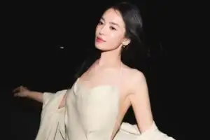 thumbnail - 송혜교, 감탄 부르는 ‘여신 미모’