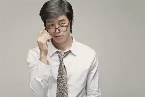 thumbnail - “판자촌 살며 버텨”…연수입 20만원에서 ‘글로벌 1위 드라마’ 주연된 배우