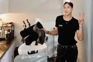 thumbnail - 메이크업 책 내더니…1인 미용실까지 차린 개그맨 근황