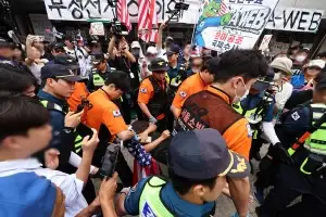 thumbnail - 국조특위 현장조사 앞두고 시위대 ‘충돌’