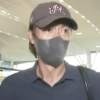 thumbnail - LA공항 ‘VIP 통로’로 빠져나간 홍명보