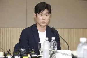 thumbnail - 정몽규 물러난 날, K축구 혁신위 첫발