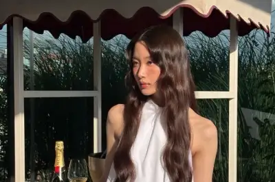thumbnail - 문가영, 화이트 드레스 입고 청초함 폭발
