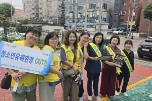 thumbnail - 이영실 서울시의원, 중화중학교 학교폭력 예방 교문맞이 캠페인 참여