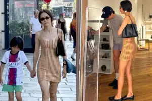 thumbnail - 김나영, ♥마이큐·아들과 파리 여행…밀착 의상 입고 ‘모델 포스’