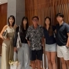 ‘윤종신♥’ 전미라, 가족 사진 공개…삼남매