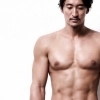 “57세 몸 맞아?” 신현준, 상의 벗자 ‘