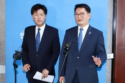 thumbnail - 與최고위 ‘후보 자격 논란’ 송영길·김용 출마 허용…“예외 적용”