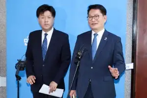 thumbnail - 與최고위 ‘후보 자격 논란’ 송영길·김용 출마 허용…“예외 적용”
