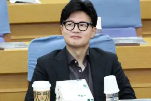 thumbnail - 무소속 한동훈·민주당 이건태, 보완수사권 폐지 ‘끝장토론’