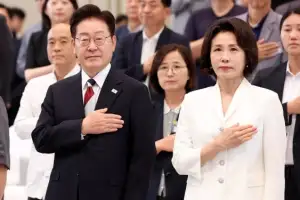 thumbnail - 이 대통령, ‘빛의 위원회’ 시민초청행사 참석