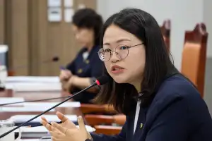 thumbnail - 이자형 경기도의원 “경기도자원봉사센터 특별점검, ‘권고’로 끝나선 안 돼”