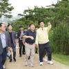 thumbnail - 수성동계곡 찾은 종로구청장… 현장에서 변화 이끈다