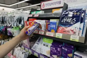thumbnail - 편의점 상비약 확대… 약사회는 반대 본격화