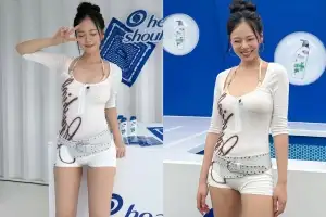 thumbnail - 비비, ‘워터밤’에선 파격…무대 뒤는 깜찍 그 자체